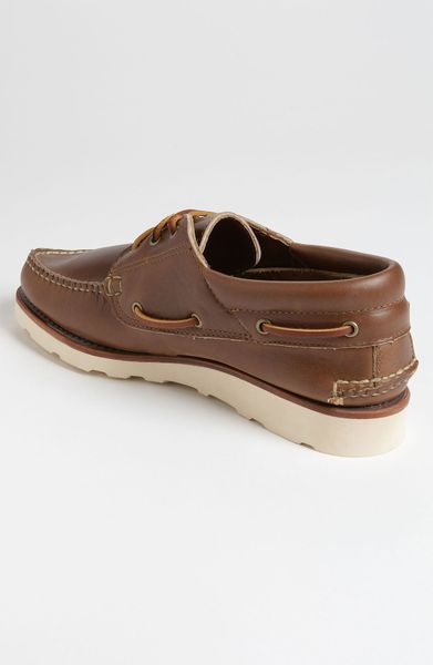 what stores sell eastland shoes