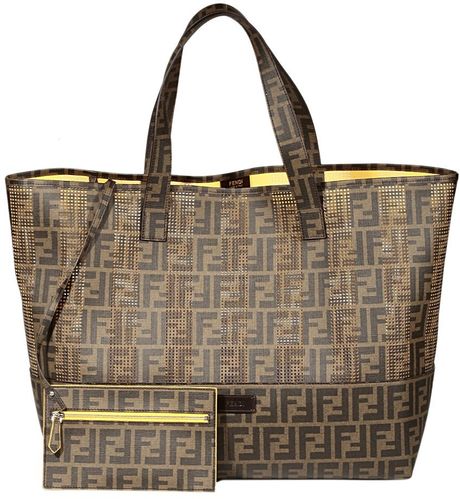 Fendi Pierced Shopping Bag in Brown (marron) | Lyst