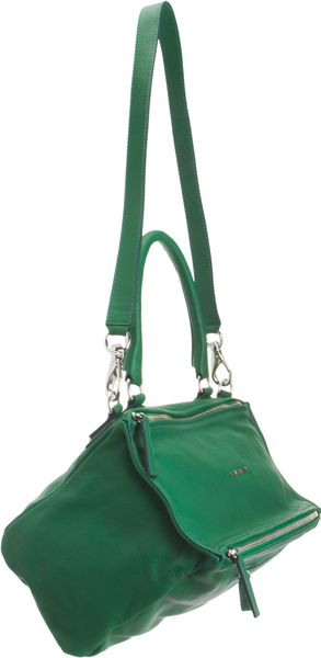 Givenchy Medium Pandora Messenger - Lyst