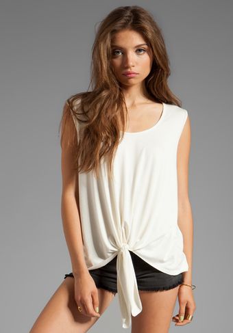Saint Grace Peri Knot Tank in Cream - Lyst