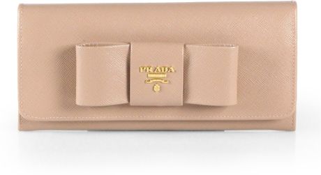 prada-cammeo-blush-saffiano-bow-continental-wallet-product-1-10722951-038552504_large_flex.jpeg  