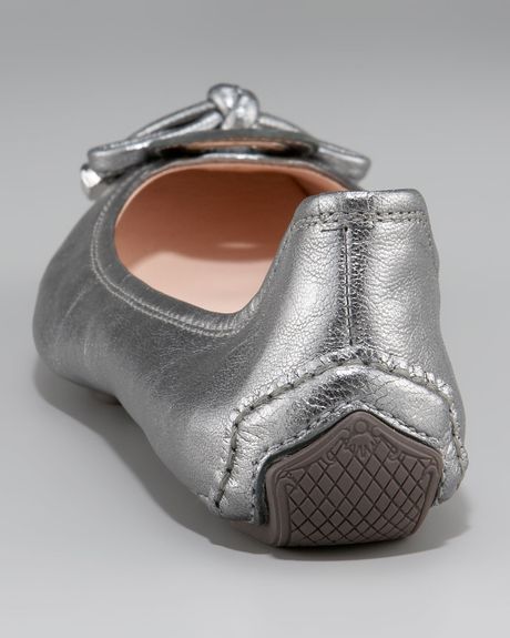 Elie Tahari Womens Janine Metallic Ballerina Driver in Silver (PEWTER ...