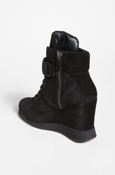 black prada wedges