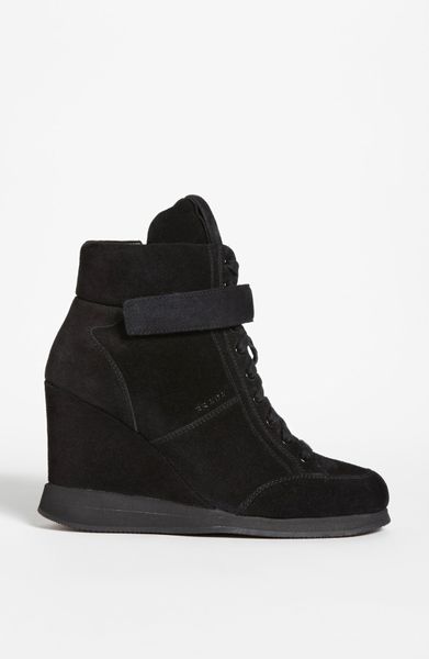 black prada wedges