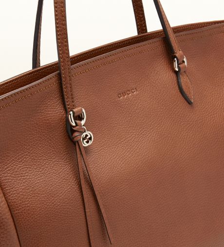 bree leather bag