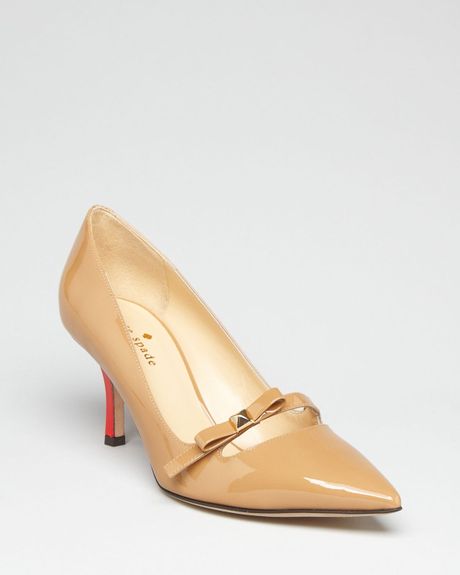 tan pointed toe heels