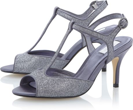 Untold Hydra Mid Heel Tbar Sandals in Silver (Pewter) | Lyst