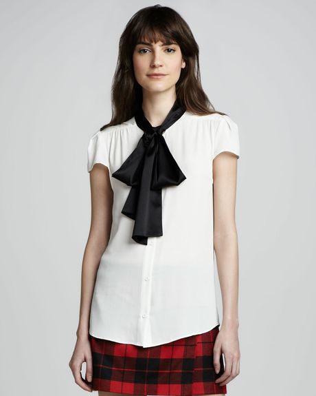  - alice-olivia-white-alice-olivia-robin-contrastbow-blouse-product-1-12075607-247052592_large_flex