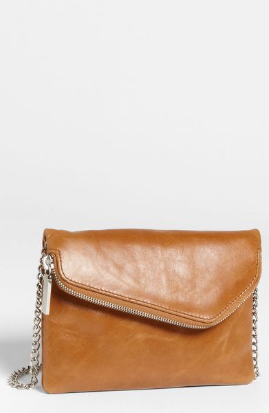 Hobo Zara Vintage Crossbody Bag in Brown (Caramel)