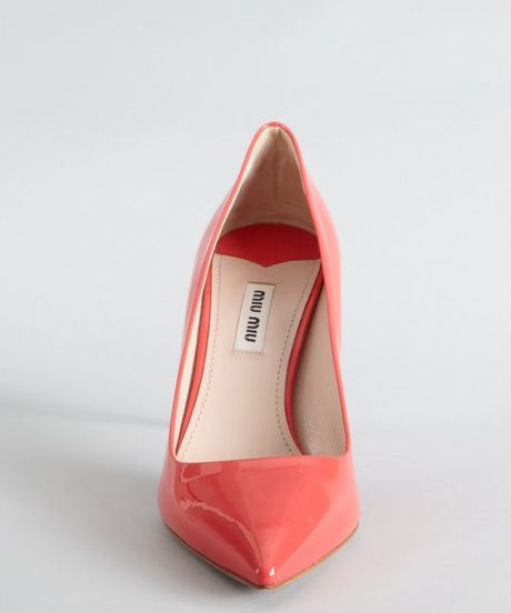 pumps with colored soles