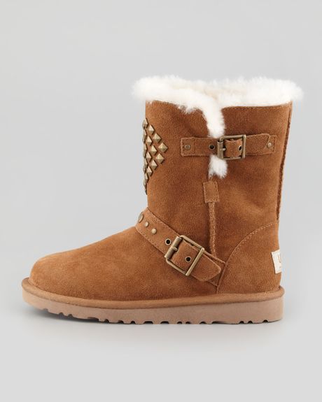 ugg heart boots ugg heart boots