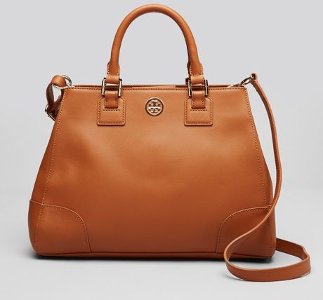 tory burch robinson triangle tote