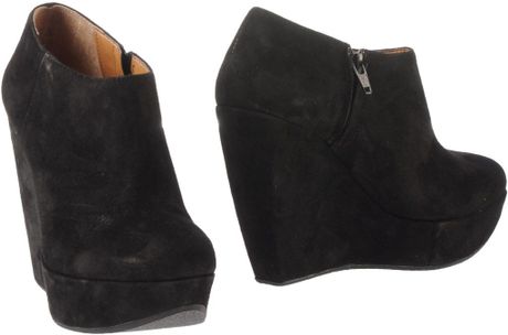  - pierre-darre-black-ankle-boots-product-1-12616779-135774159_large_flex