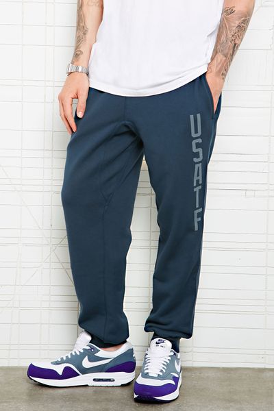 nike cuffed sweatpants mens