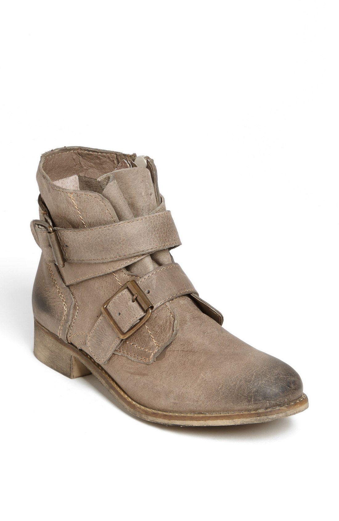 nifty steve madden boot