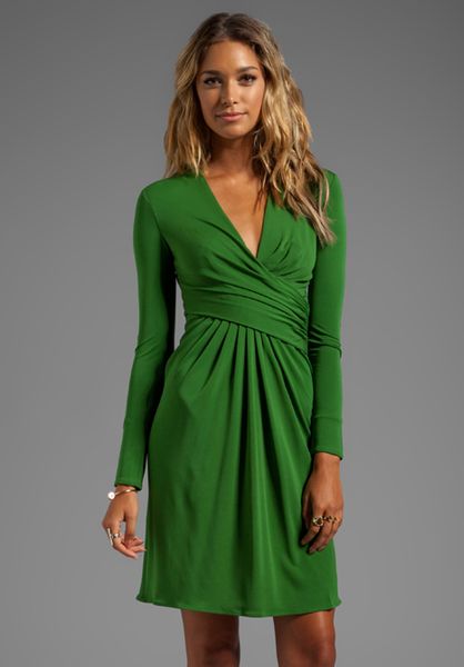green long sleeve short dress