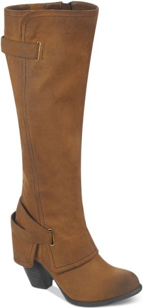 fergie tan boots
