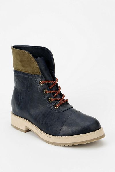 Urban Outfitters Bdg Foldover Hiking Boot in Blue for Men (NAVY ...