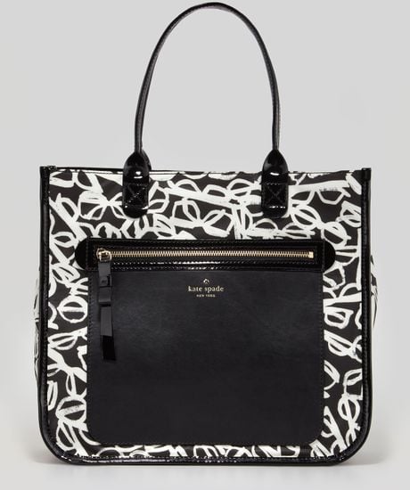 court tote in signature nylon