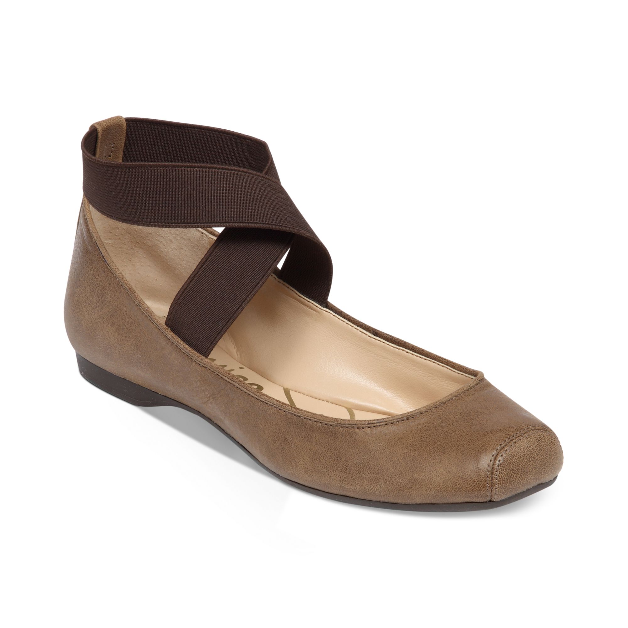 jessica simpson pointed toe flats