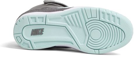nike gray and teal shoes