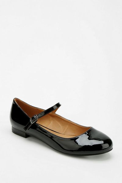 Urban Outfitters Flats | Lystâ„¢