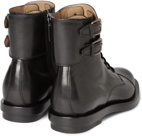gucci leather boots with buckle
