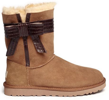 short tan uggs with bows