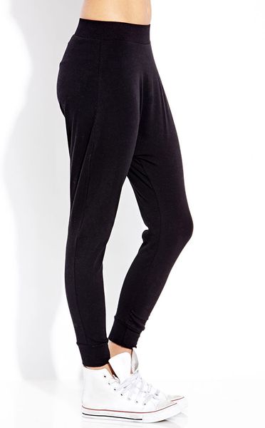 Forever 21 Basic Cropped Harem Pants in Black | Lyst