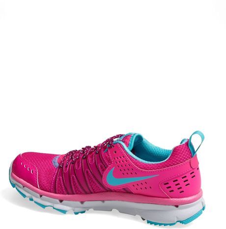 mens blue and pink nike shoes