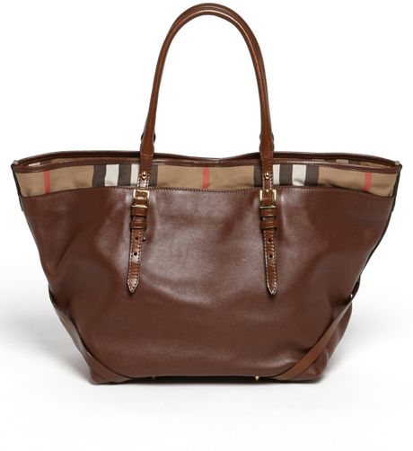 burberry medium leather tote