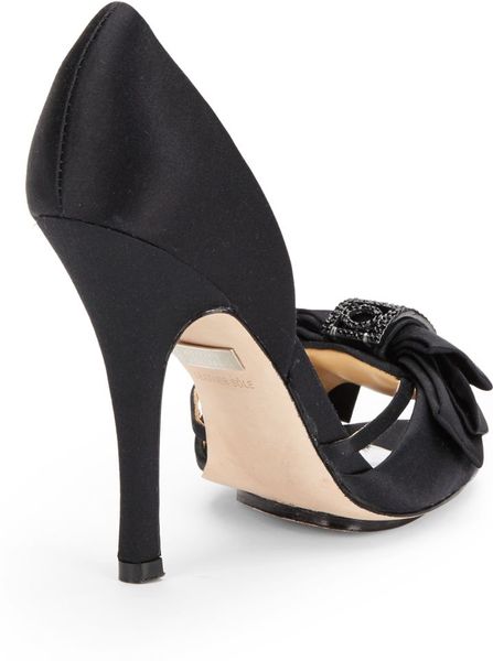badgley mischka shoes with bow