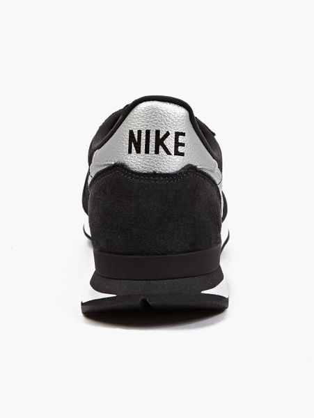 mens nike internationalist black