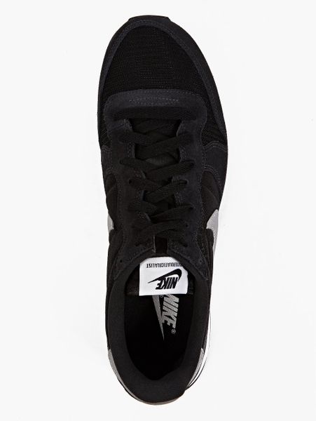 nike internationalist mens black