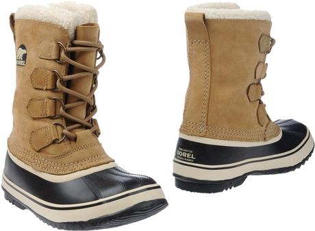 beige sorel boots