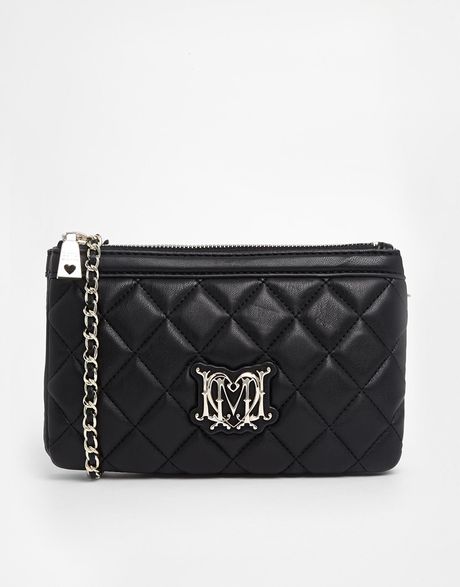 Love Moschino Quilted Shoulder Bag With Chain Strap in Black