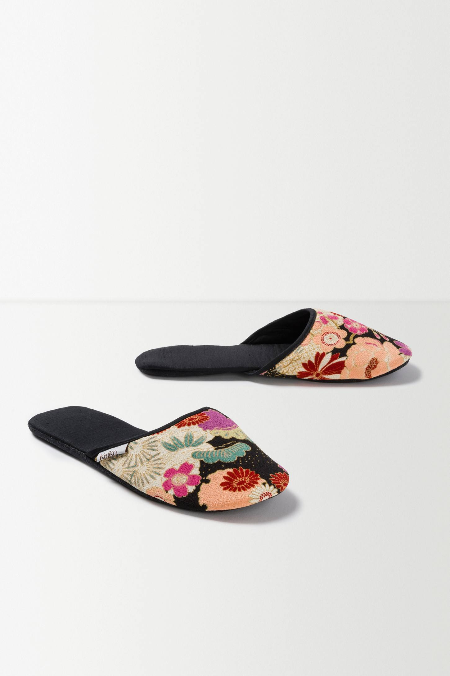anthropologie slippers anthropologie kimono slippers in multicolor black lyst anthropologie slippers anthropologie kimono slippers in multicolor black lyst