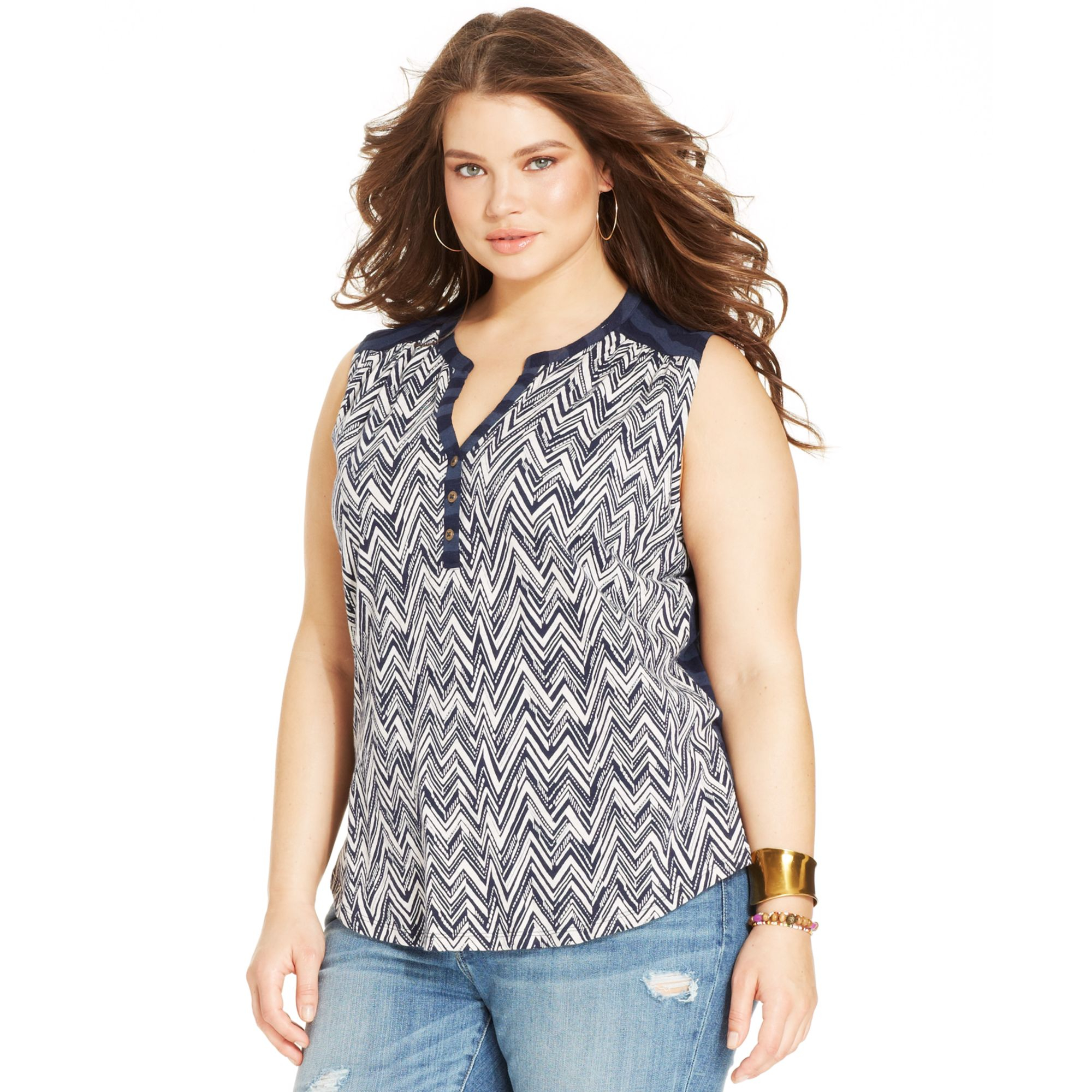 Lucky Brand Plus Size Sleeveless Printed Henley Top in Blue (NAVY MULTI