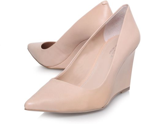 carvela nude wedges