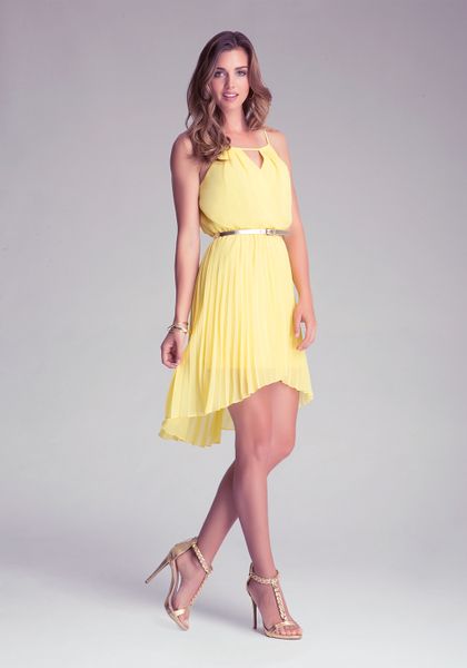Bebe Pleated Hilo Cutout Dress in Yellow Bebe Pleated Hilo Cutout Dress in Yellow