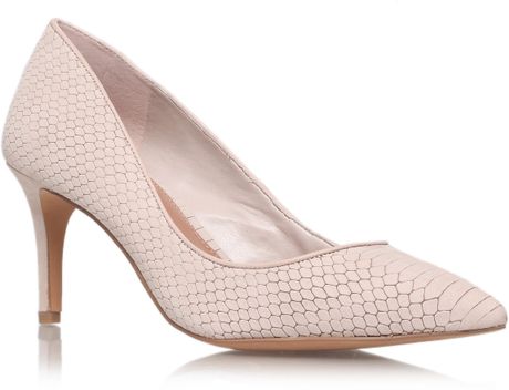 vince camuto beige flats