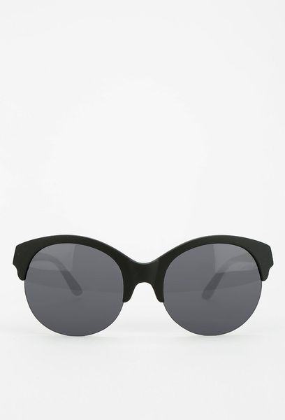 Urban Outfitters Quay Athena in Black - Lyst