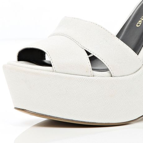 River Island White Wedge Sandals in White | Lyst