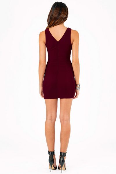 Tobi Colette Bodycon Dress in Purple (Burgundy)
