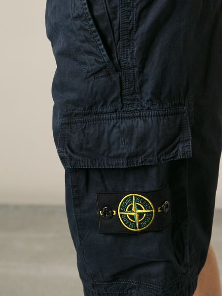 navy blue stone island shorts