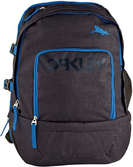 oakley grey backpack