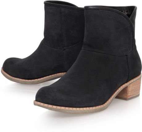 ugg low heel boots