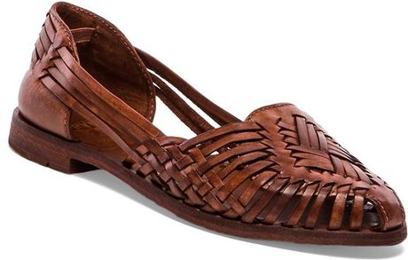 frye huarache