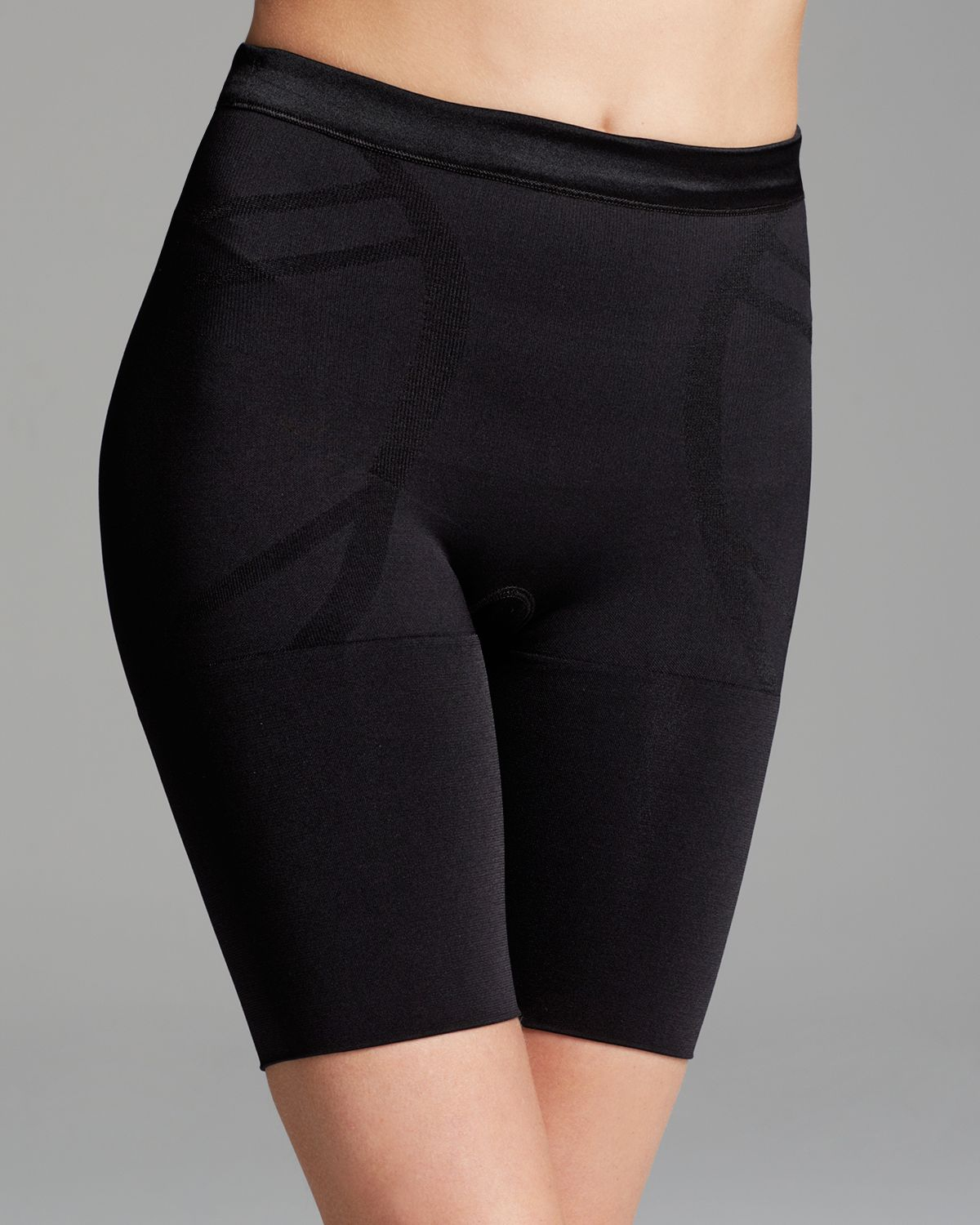 Spanx ® Shapewear Slimmer And Shine MidThigh 2324 in Black