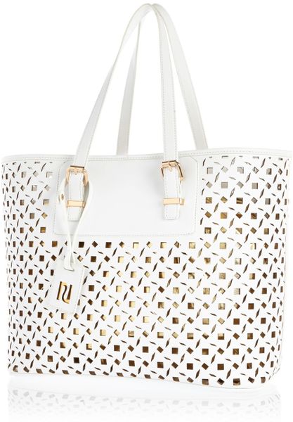 white tote beach bag